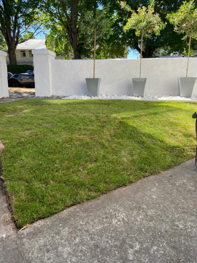 Funky Cozy Cottage With Outside Space Eastbourne Exterior photo